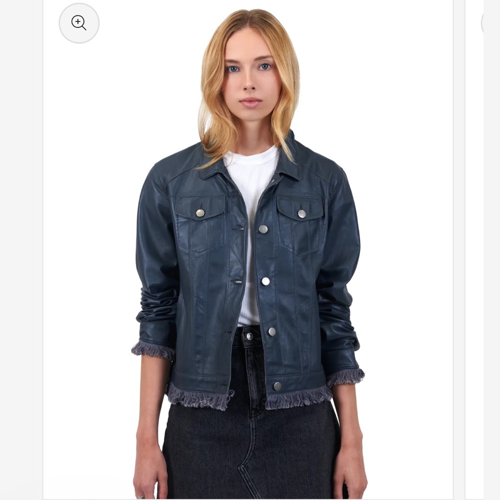 Jkt NYC - size medium